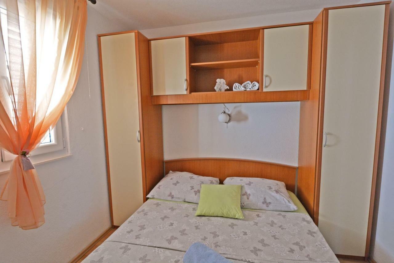 Apartments Residence Sunce Supetar - Cozy Base To Stay And Explore Island Brac Free Parking Ngoại thất bức ảnh