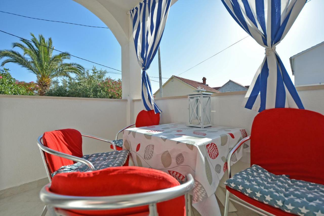 Apartments Residence Sunce Supetar - Cozy Base To Stay And Explore Island Brac Free Parking Ngoại thất bức ảnh